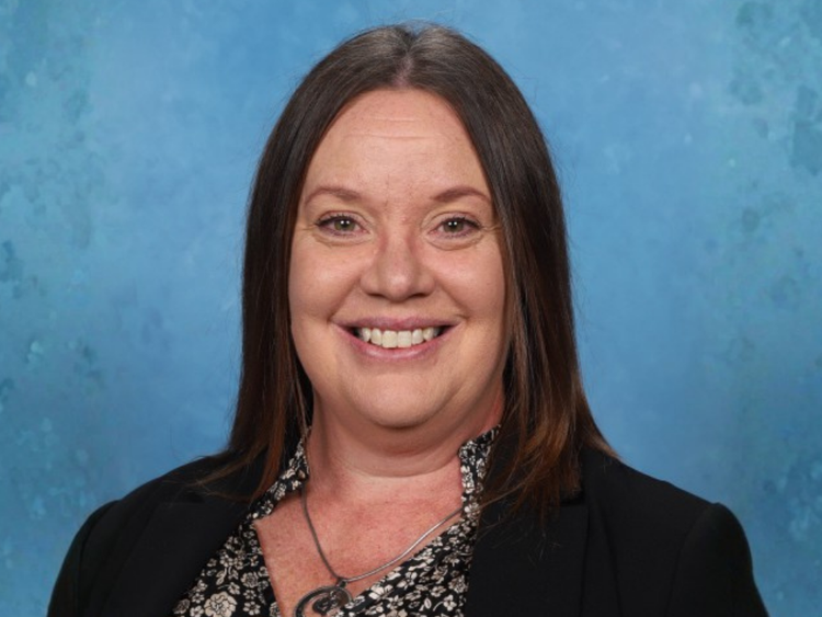 Copy of DA - Columns - 4x3 - 3